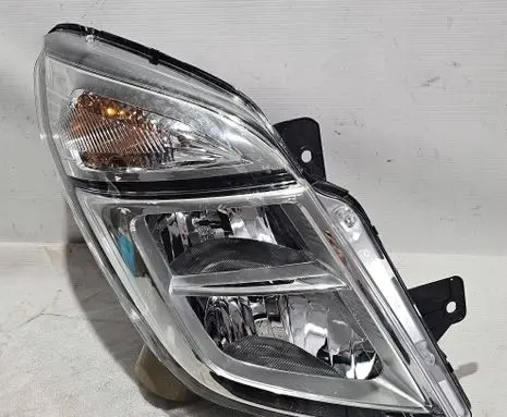 Nissan NV400 Headlight/headlamp 26010BZ50A 030127320200