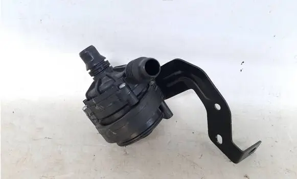 BMW X3M F97 Electric auxiliary coolant/water pump 8679885 7643949 11518679885
