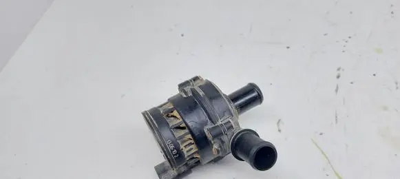 Nissan X-Trail T31 Electric auxiliary coolant/water pump