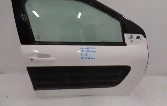 Citroen C4 Cactus Front door 