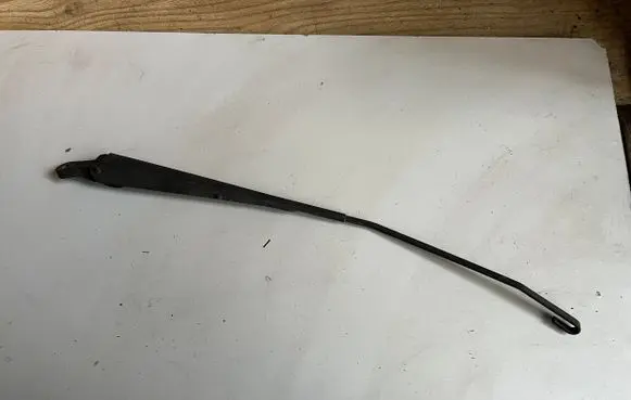 KIA Shuma Rear wiper blade arm