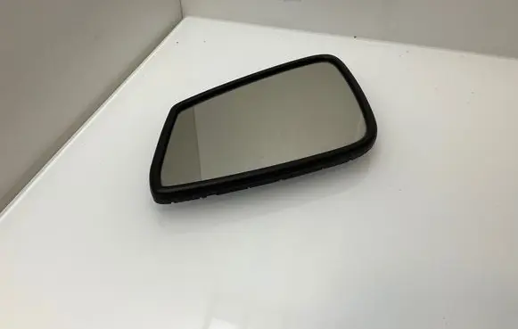BMW 6 F12 F13 Wing mirror glass G010023700000 9250867 06232011