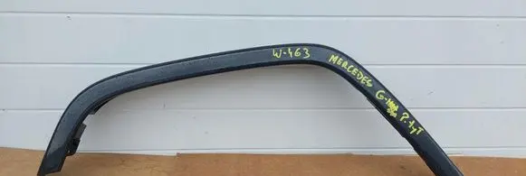 Mercedes-Benz G W463 2nd Gen Front arch trim sddgj