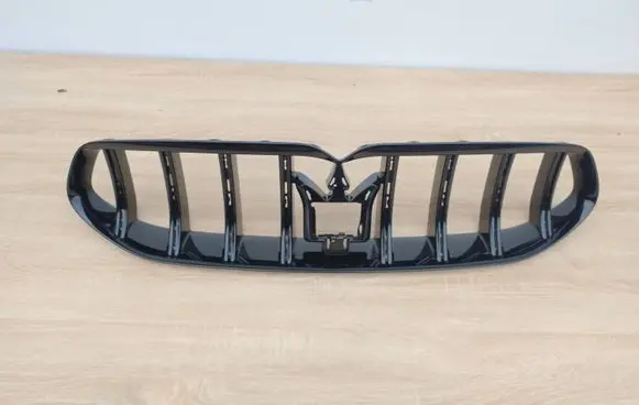 Maserati Grecale Front grill 670170829