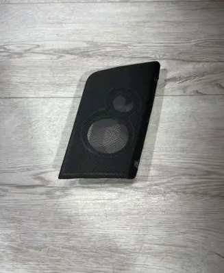 Side speaker trim/cover