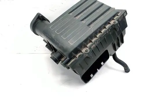 Volkswagen Tiguan Allspace Air filter box 5QN129607 5QN129601