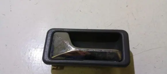 Mazda 626 Rear door interior handle