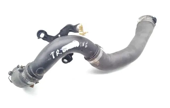 Nissan Qashqai Intercooler hose/pipe 6671008