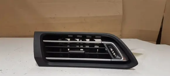 Peugeot 308 Dashboard side air vent grill/cover trim 96778765 1303818X