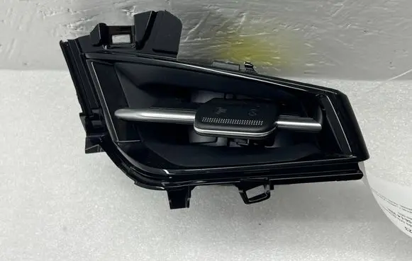 KIA Niro Dashboard side air vent grill/cover trim 97480AT900