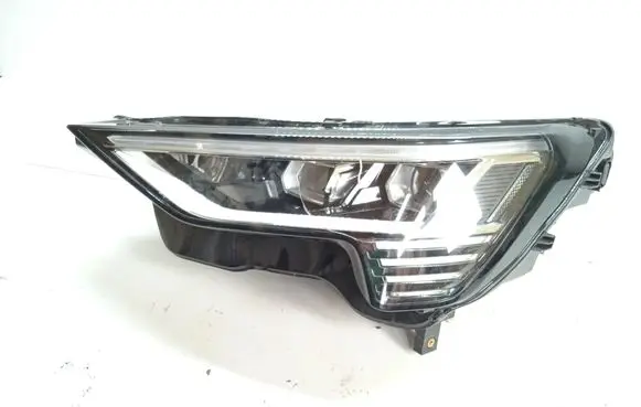 Audi e-tron Headlight/headlamp 4KE941039 030111023300