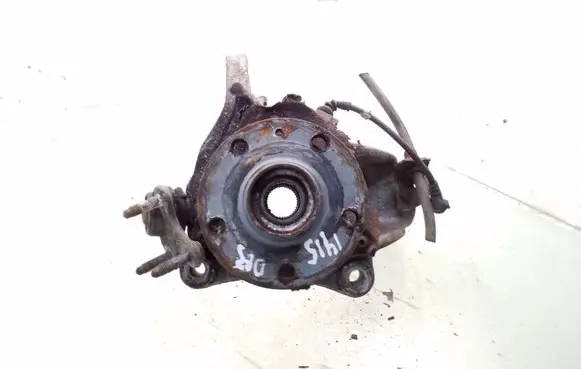 Volkswagen PASSAT B6 Front wheel hub spindle knuckle 3C0407258F