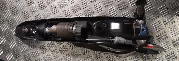 Volvo XC90 Front seatbelt 8686631