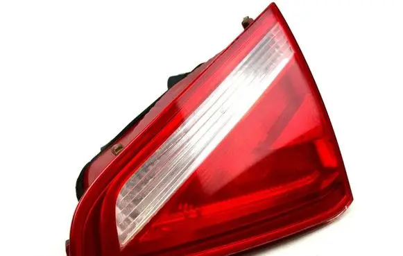 Audi A5 8T 8F Tailgate rear/tail lights 8T0945094