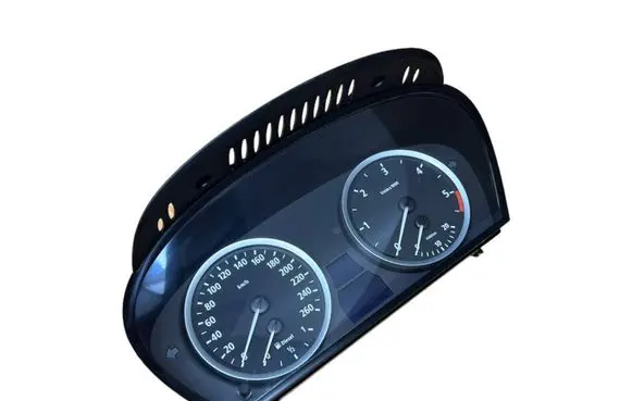 BMW 5 E60 E61 Speedometer (instrument cluster) 6983153 110080213