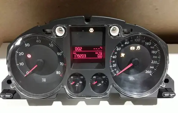Volkswagen PASSAT B6 Speedometer (instrument cluster) 3C0920851S