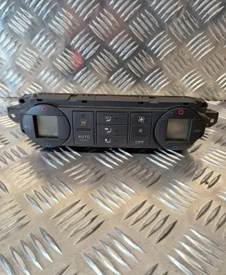 Ford Focus C-MAX Climate control unit 3M5T18C612AH WWWA37239