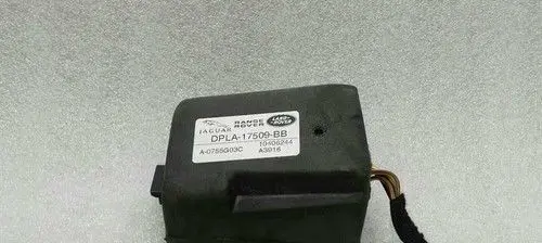 Land Rover Range Rover L405 Aerial antenna switch DPLA17509BB