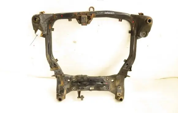Hyundai i30 Front subframe 624052L020