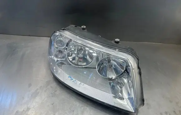 Volkswagen Sharan Headlight/headlamp 0301182202 96549723 011B02A