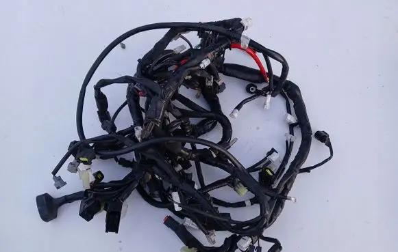 Hyundai H-1, Starex, Satellite Wires (starter motor) B7M8259000
