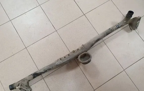 Audi A8 S8 D3 4E Intercooler hose/pipe 4E0199335G