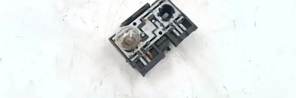 Volkswagen PASSAT B4 Tail light bulb cover holder 3A9945259