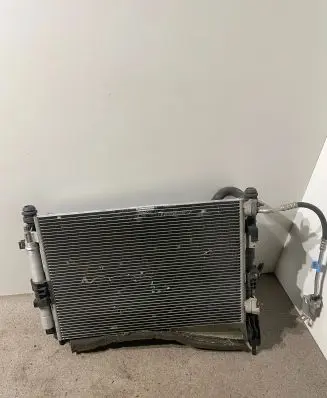 Ford Focus Radiator set BV618005BD