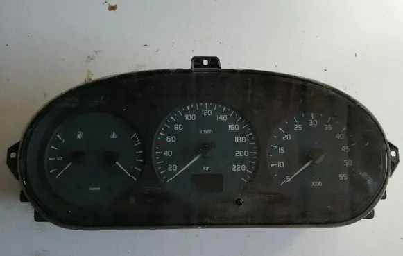 Renault Scenic I Speedometer (instrument cluster) 09046239902