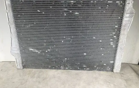 BMW X5 E70 Coolant radiator 7533472