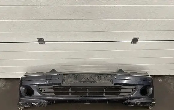 Mercedes-Benz C W203 Front bumper