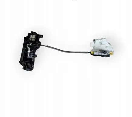Audi A4 S4 B9 Rear door lock 8X0839015E