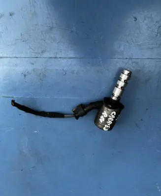 Volkswagen Transporter - Caravelle T6 Oil pressure sensor 04L906455J 04L906455