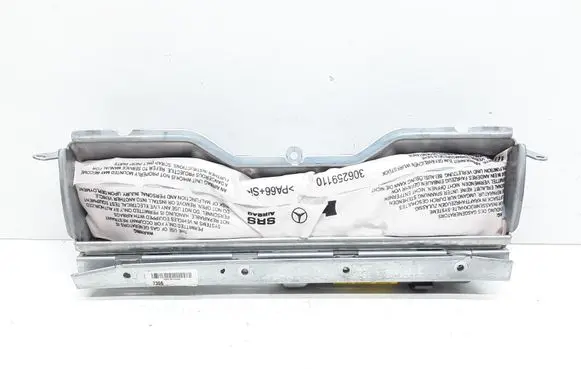 Mercedes-Benz E C207 W207 Knee airbag 2048602002