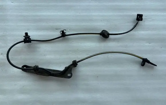 Toyota GT 86 ABS rear brake sensor 27540CA030