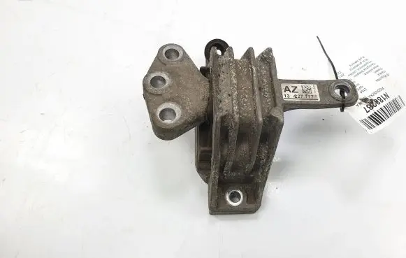 Opel Insignia A Engine mount vacuum valve 13227717