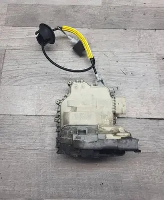 Audi Q5 SQ5 Front door lock 8J1837016C