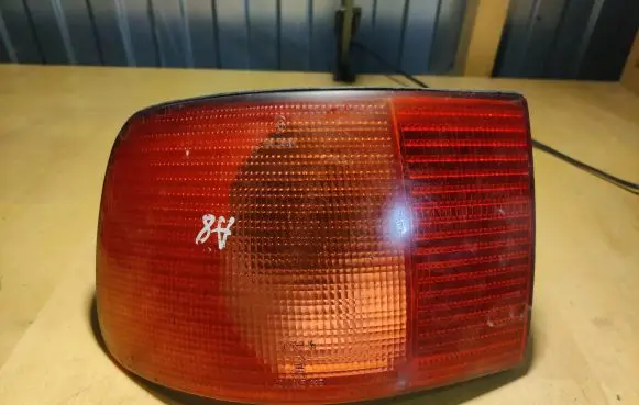 Audi A8 S8 D2 4D Rear/tail lights 292901
