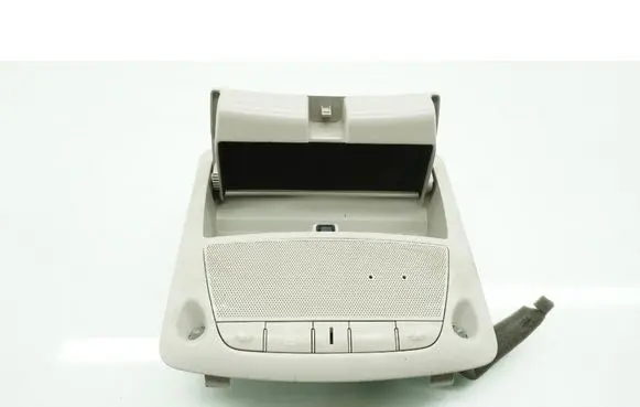 Nissan Pulsar Glove box