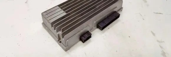 Audi A5 8T 8F Sound amplifier 8T0035223AP