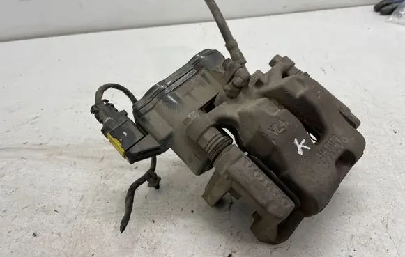 Volvo XC40 Rear brake caliper P32276921