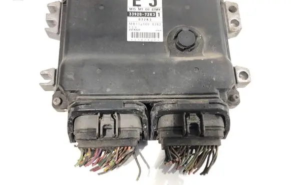 Suzuki Swift I Engine control unit/module ECU 33920-72K3