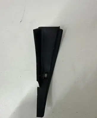 Mazda 6 Fender end trim K2443