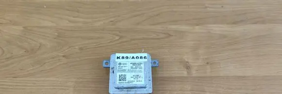 Audi A4 S4 B8 8K Light module LCM 8K0941597F