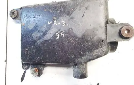 Mazda MX-3 Air filter box