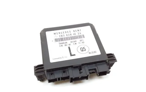 Mercedes-Benz C W203 Door control unit/module 2038206526 3X1369