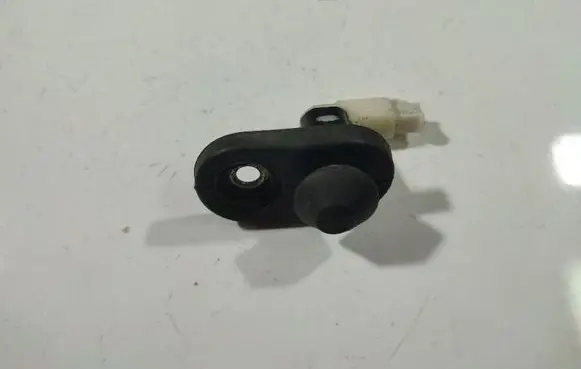 Toyota Avensis Verso Front door sensor coupe 