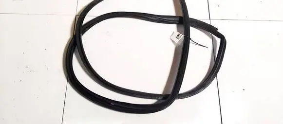 Mitsubishi Outlander Rubber seal rear door 