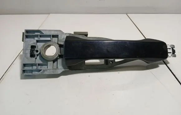 Volvo XC90 Front door exterior handle 