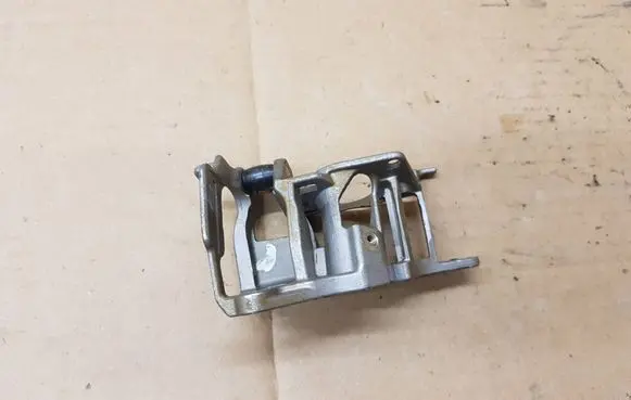 Volkswagen Eos Convertible roof lock/latch 1Q0871749B